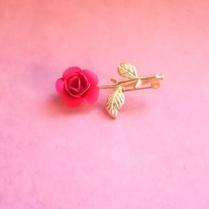 Vintage Gold Tone Rose Brooch